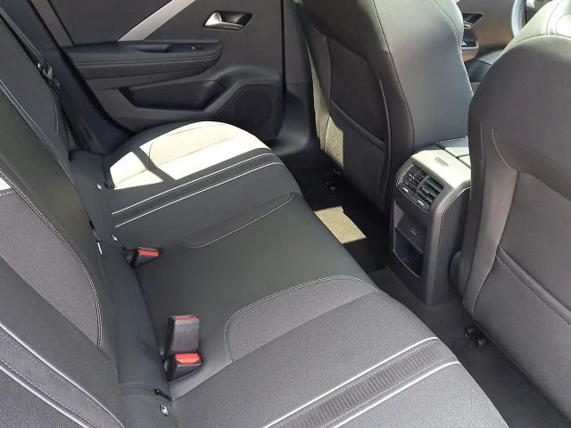 Opel Astra GS-Line Grand Sport Turbo