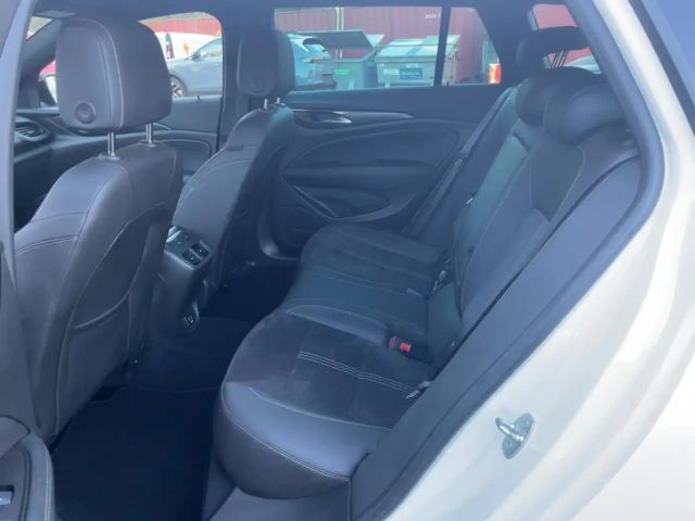 Opel Insignia 2.0 CDTI Sports Tourer Ultimate