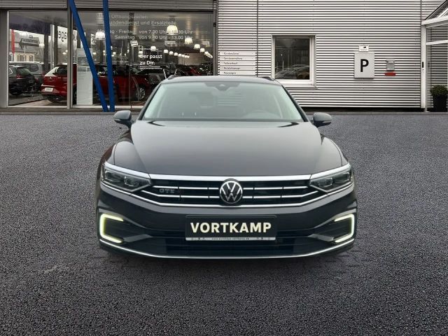 Volkswagen Passat GTE Variant