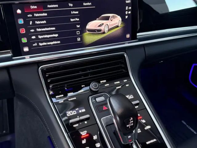 Porsche Panamera 4 E-Hybrid