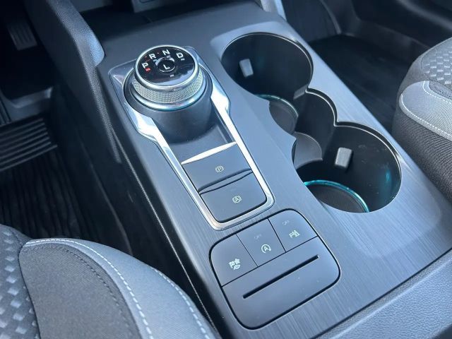 Ford Focus Cool & Connect