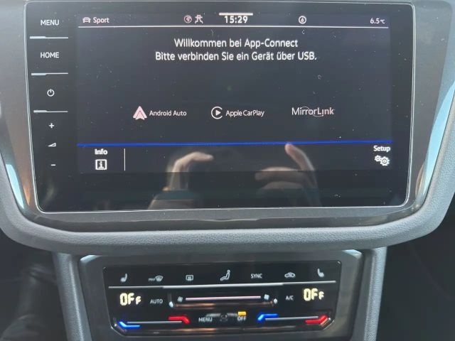 Volkswagen Tiguan R LM20 LEDER AKRAPOVIC BLACKSTYLE R-PERFO