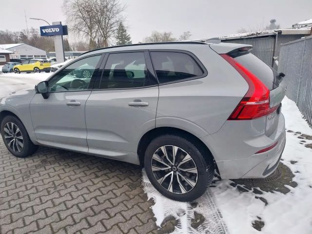 Volvo XC60 AWD Dark Plus