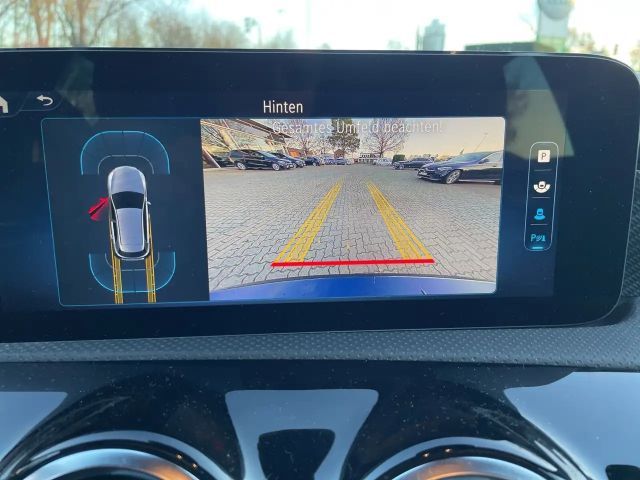 Mercedes-Benz A 180 A 180 Advanced AUTO*LED*RFK*MBUX*LENKRADHEIZUNG*