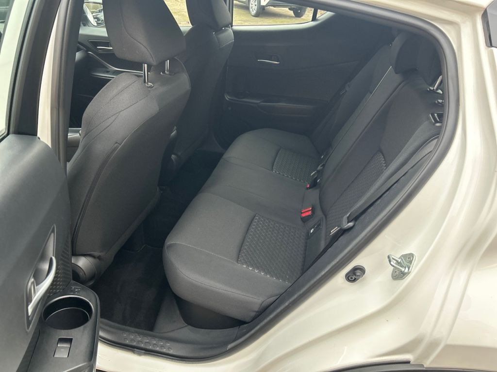 Toyota C-HR 5-deurs Flow