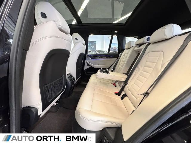 BMW X3 i *LCI* LEDER PANO HUD ST-HZG AHK 360° H/K