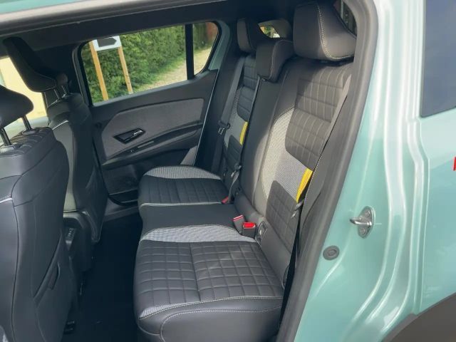 Renault 4 Comfort E-Tech Iconic