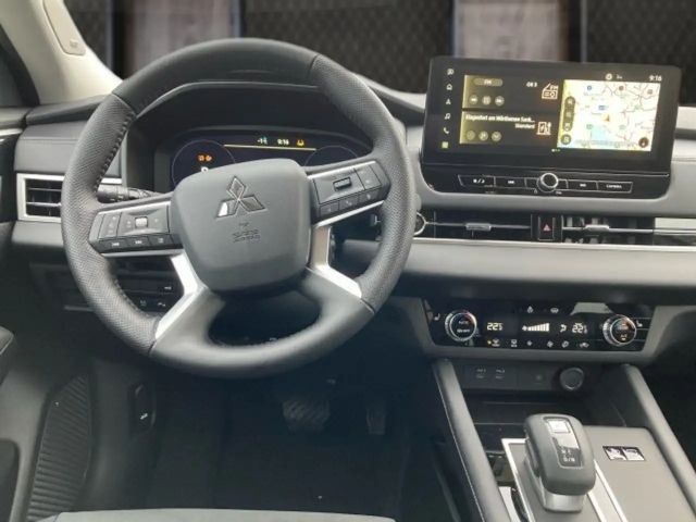 Mitsubishi Outlander 4WD Intense PHEV