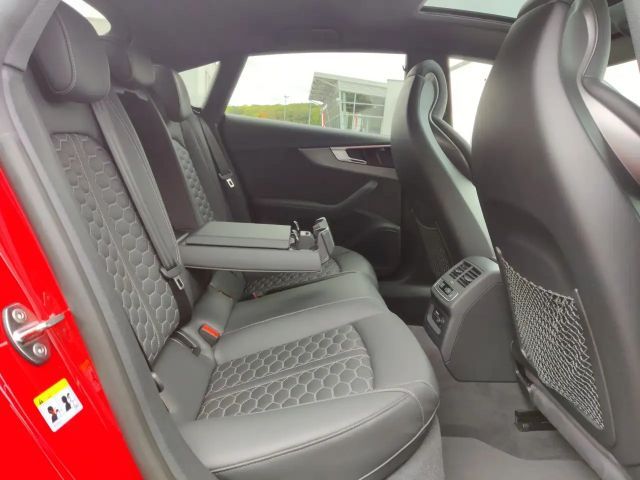 Audi RS5 Competition