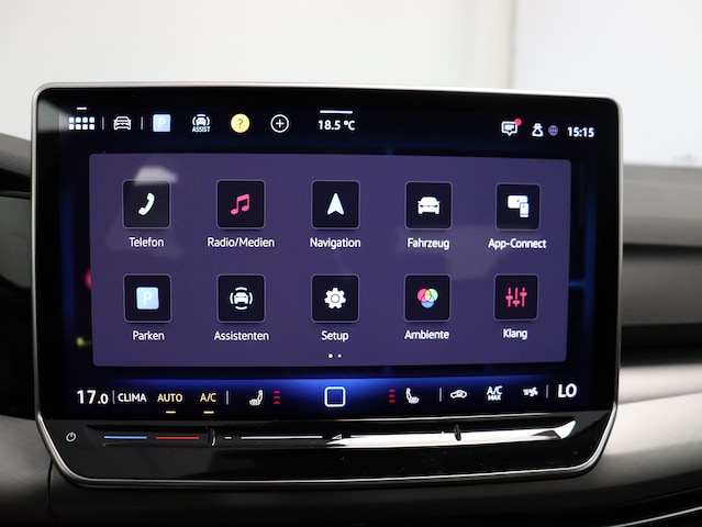 Volkswagen Golf 1.5 TSI Golf VIII IQ.Drive