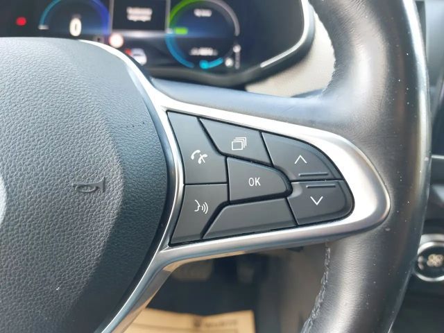 Renault Arkana E-Tech Hybrid Intens