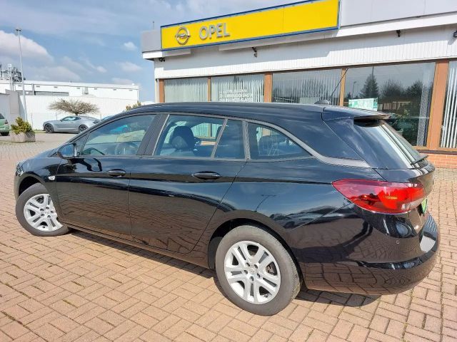Opel Astra Business Sports Tourer