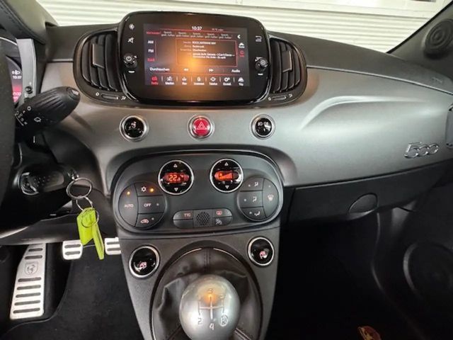Abarth 595 PDC Klimaautom. DAB NAVI Scheckh. NUR 7.300 KM