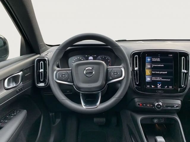 Volvo XC40 Dark Plus