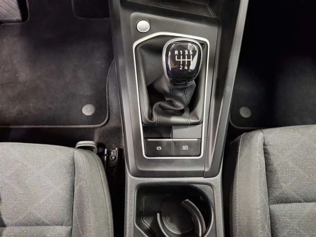 Volkswagen Golf 1.0 TSI Life