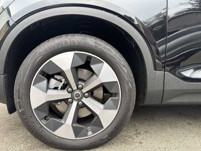Volvo XC40 Dark Plus