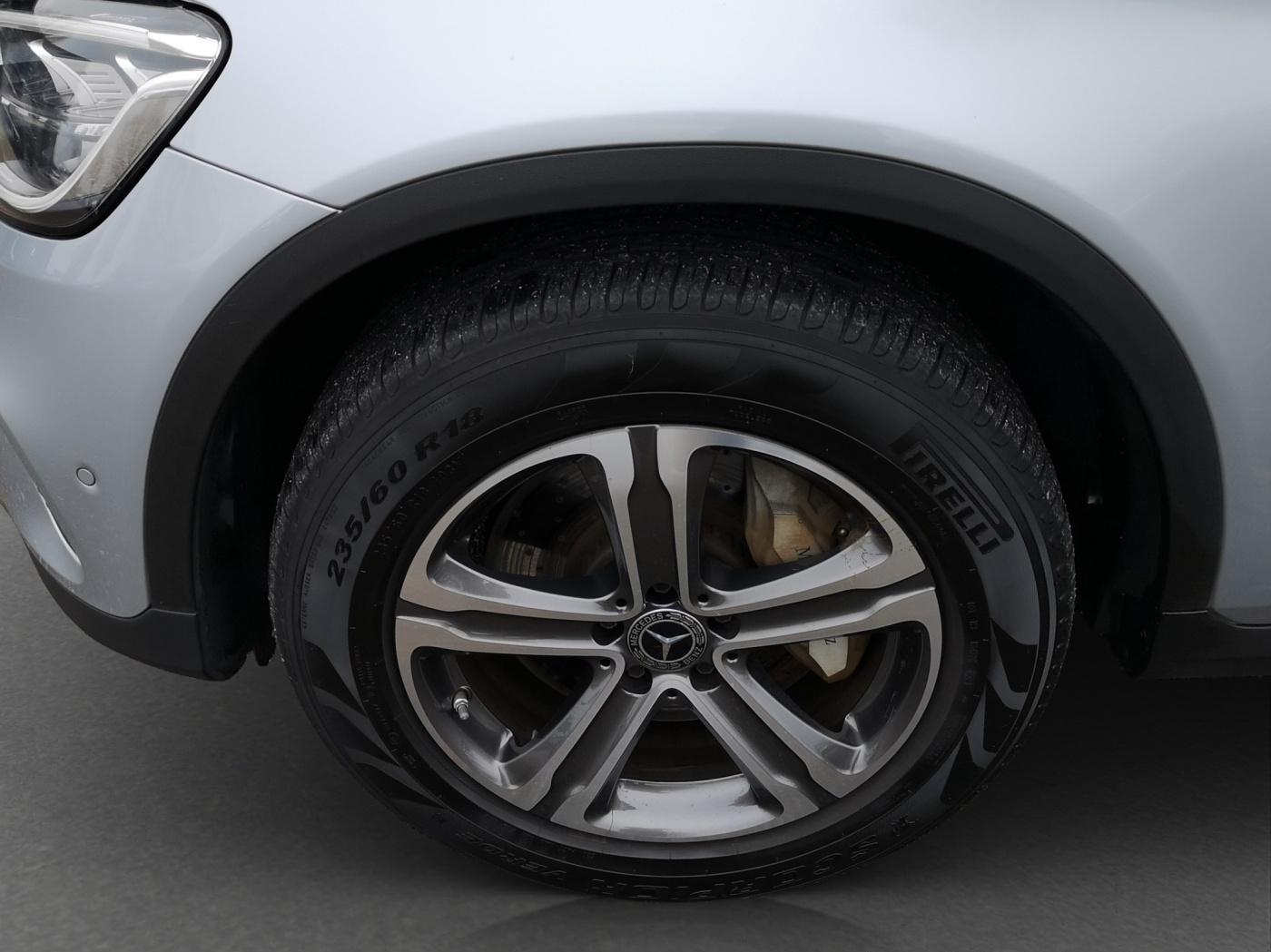 Mercedes-Benz GLC 300 4MATIC GLC 300 e