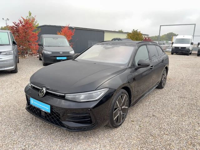 Volkswagen Passat R-Line eHybrid