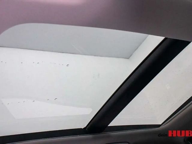 Kia Sportage /GOLD/UVO/1.