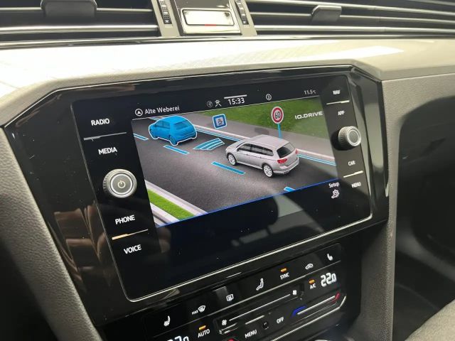 Volkswagen Passat 1.5 TSI Business DSG Variant