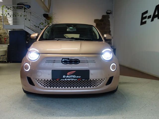 Fiat 500C Elektro 42 kWh CABRIO *SHZ *CARPLAY *MWST