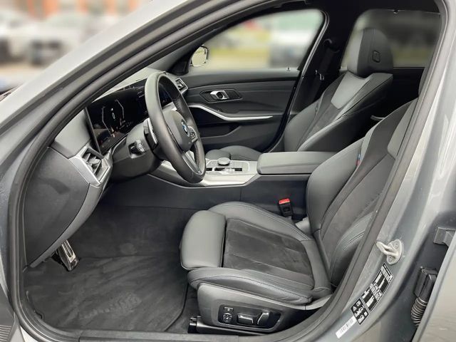 BMW 330 330d M-Sport Touring xDrive