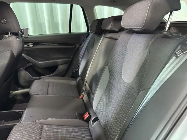 Skoda Octavia Selection