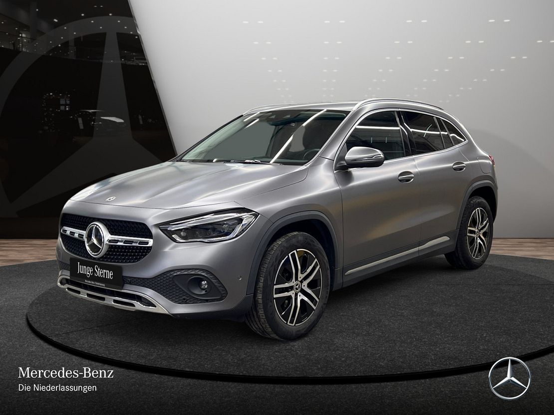 Mercedes-Benz GLA 220 GLA 220 d Progressive