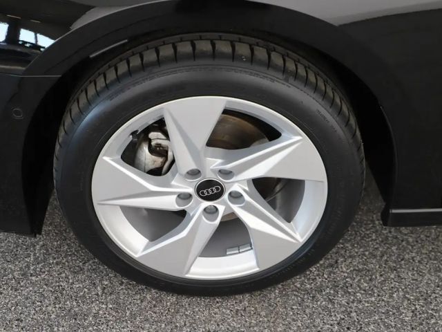 Audi A3 30 TDI Sedan