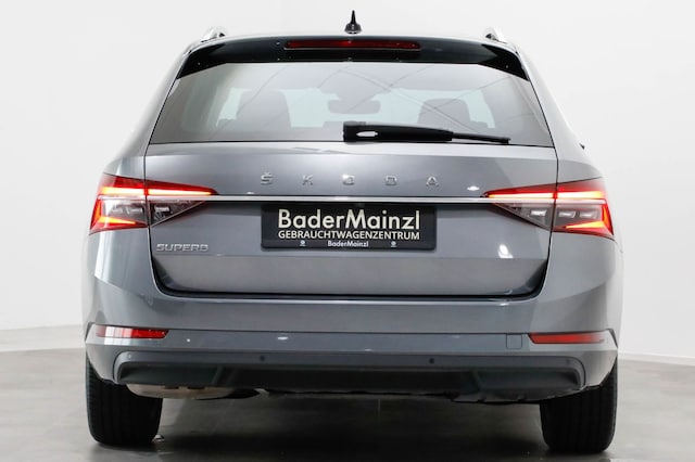 Skoda Superb 2.0 TDI Combi Style Style