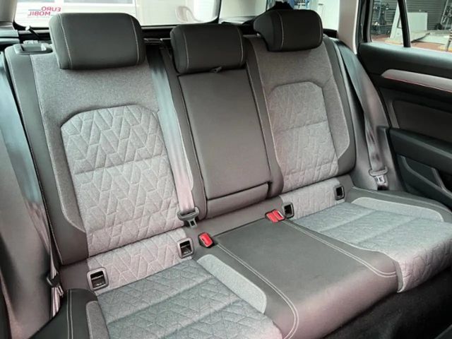 Volkswagen Passat DSG Variant