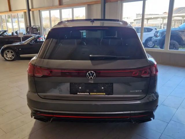 Volkswagen Touareg 4Motion R-Line eHybrid