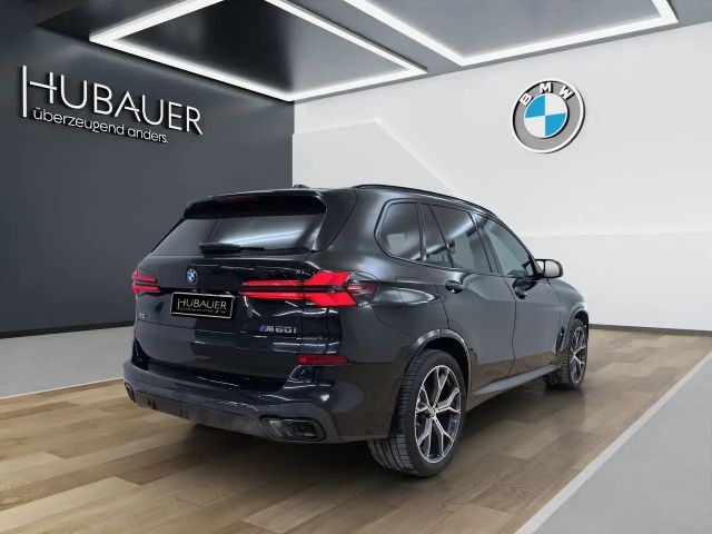 BMW X5 M60i xDrive
