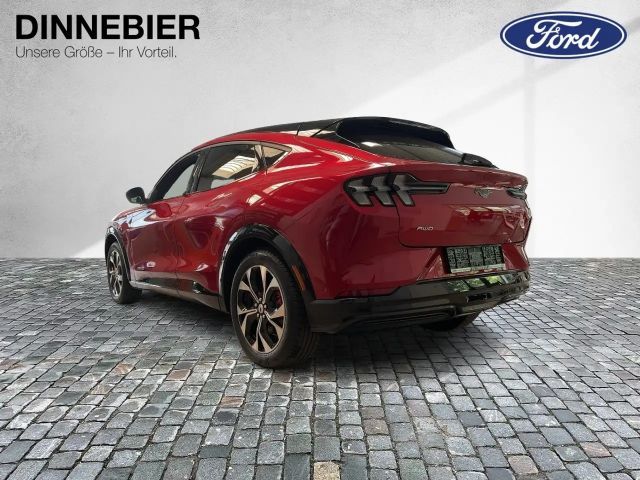 Ford Mustang Mach-E AWD Premium