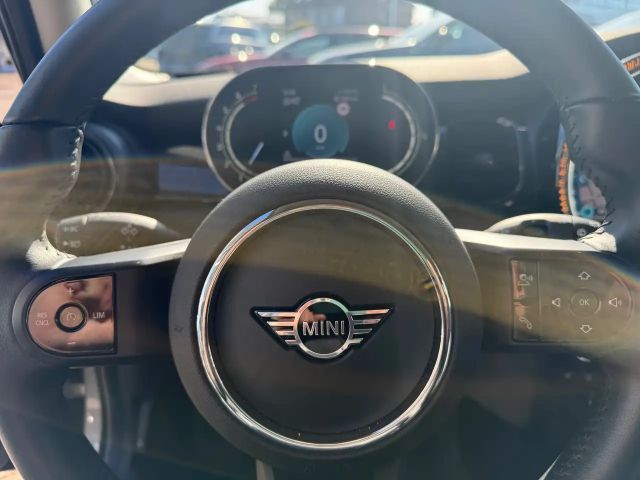 MINI Cooper Cooper Classic Trim