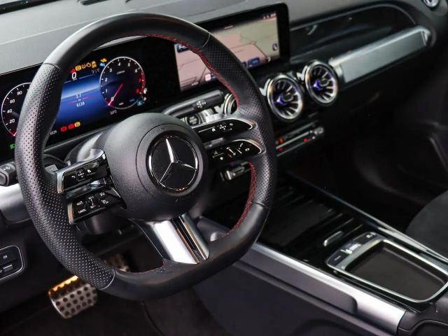 Mercedes-Benz GLB 220 4MATIC AMG Line
