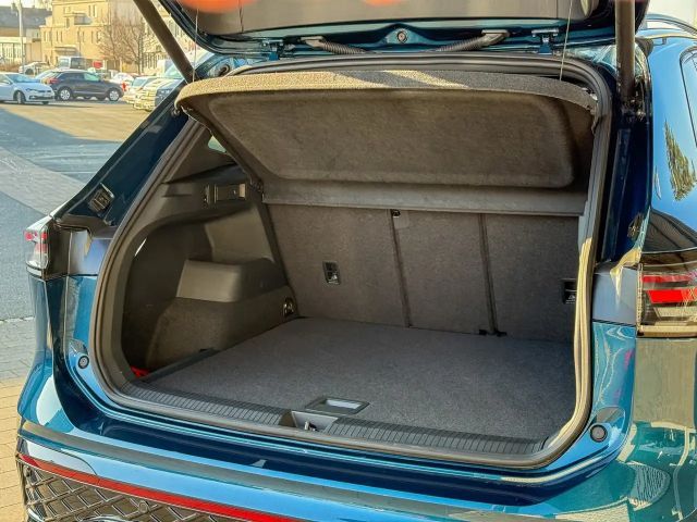 Volkswagen Tiguan 1.5 eTSI DSG R-Line