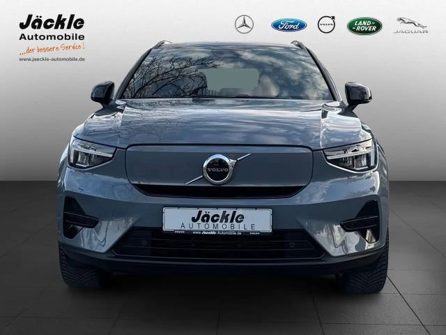 Volvo XC40 Core Recharge