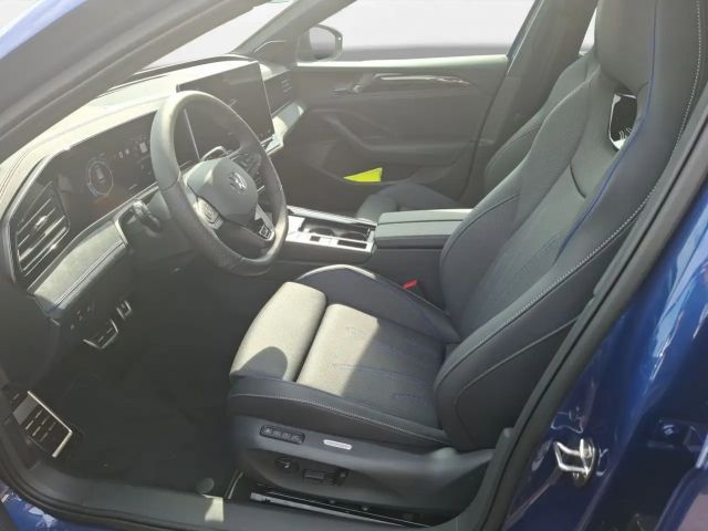 Volkswagen Passat DSG R-Line