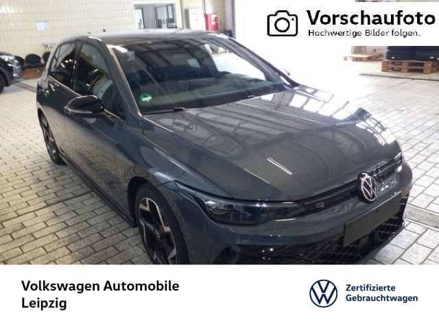 Volkswagen Golf 1.5 eTSI Golf VIII