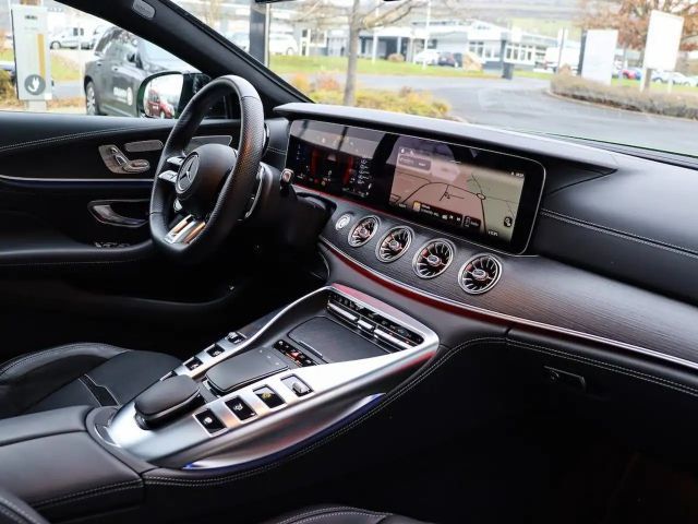 Mercedes-Benz AMG GT 4MATIC+ AMG Line