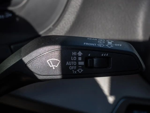 Audi Q2 35 TFSI S-Line