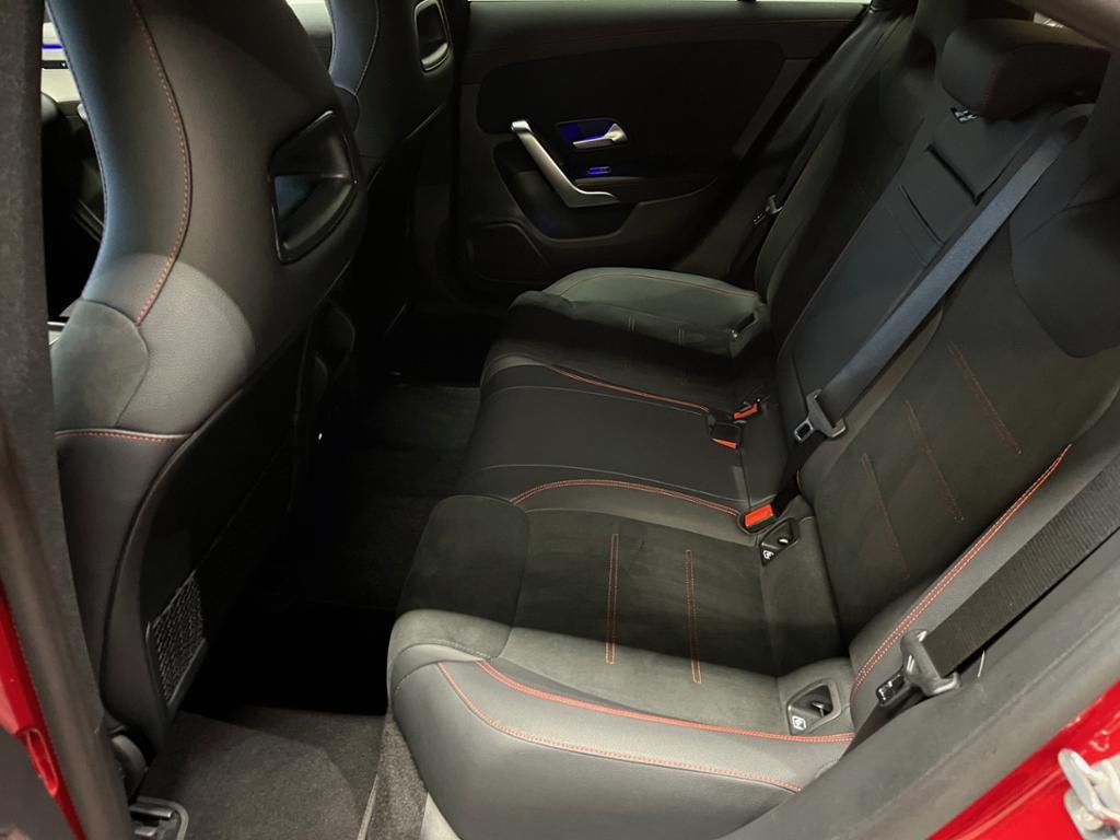 Mercedes-Benz CLA 250 AMG Line CLA 250 e
