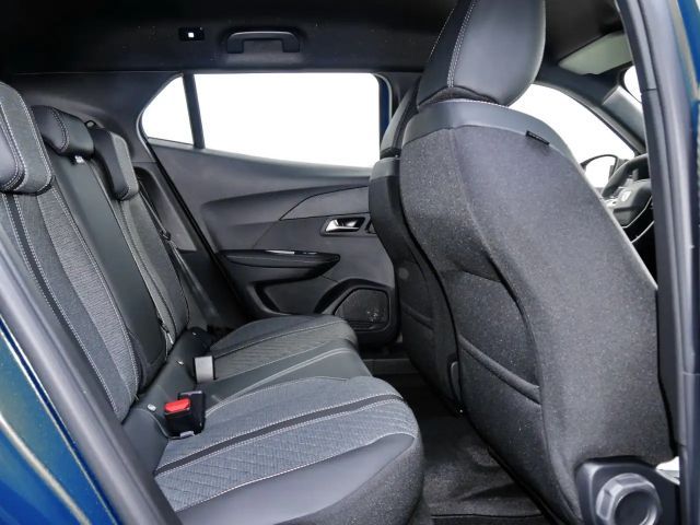 Peugeot E-2008 Allure Pack