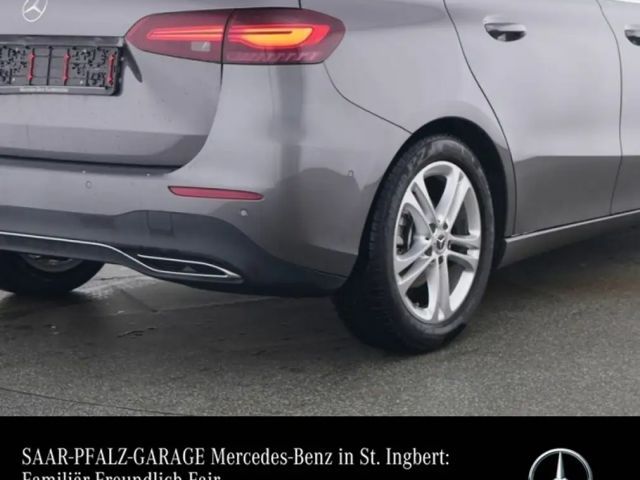 Mercedes-Benz B 180 Progressive
