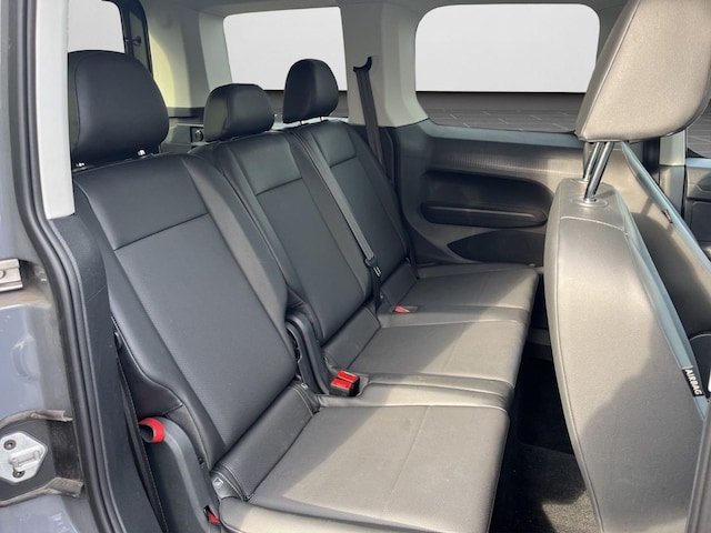 Volkswagen Caddy 1.5 TSI Combi