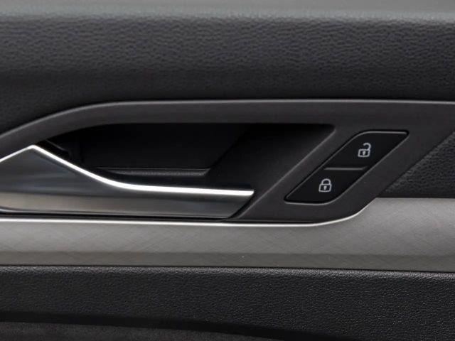 Volkswagen Golf 2.0 TDI DSG Life Variant