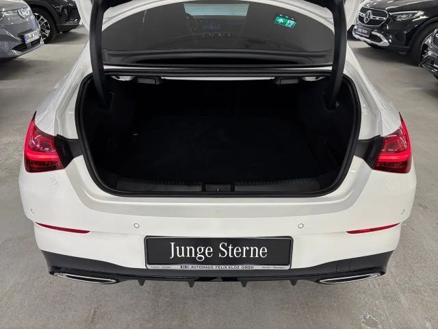 Mercedes-Benz CLA 200 AMG Line Coupé