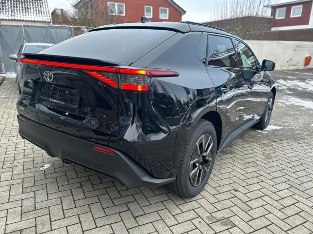 Toyota bZ4X Teamplayer 73 kWh LED ACC 360°SHZ 2026!