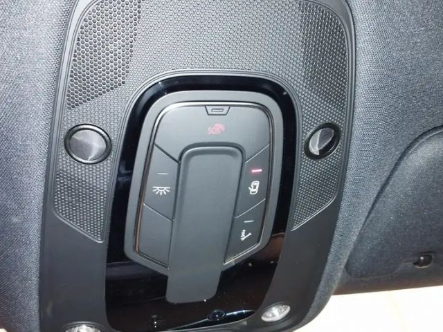 Audi Q8 e-tron 55 Business Quattro